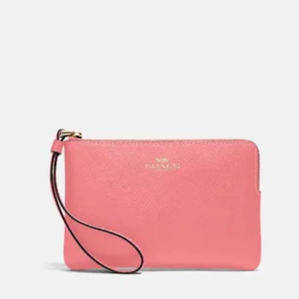 Coach Corner Zip Wristlet Gold / NWT